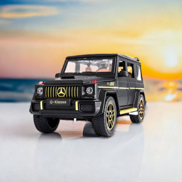 Mercedes Benz G-Class Metal Model Diecast Car - Black 1:24 - Image 1