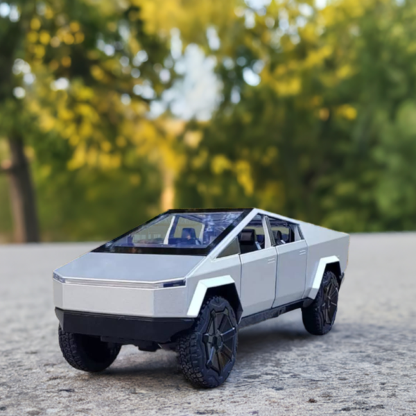 Tesla Cybertruck Metal Die-Cast 1:36 Scale Model – Silver - Image 1