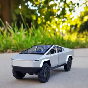Tesla Cybertruck Metal Die-Cast 1:36 Scale Model – Silver - Image 4